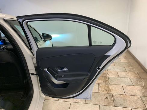 Used 2022 Mercedes-Benz A 220 4MATIC image 53