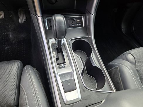 Used 2019 Subaru Ascent Limited image 22