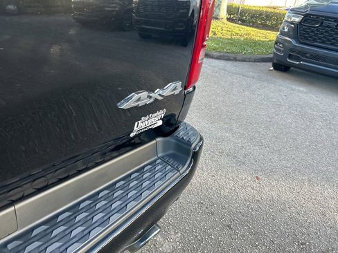 Used 2019 RAM 1500 Limited w/ Advanced Safety Group image 22
