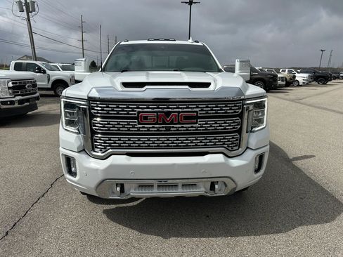 Used 2023 GMC Sierra 3500 Denali image 6