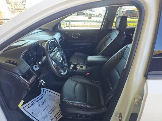Used 2023 GMC Terrain AT4 w/ Tech Package AWD/4WD image 8