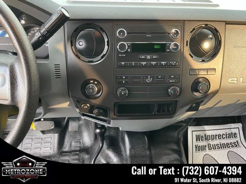 Used 2016 Ford F250 XL w/ XL Appearance Package AWD/4WD image 21