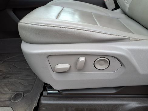 Used 2024 GMC Sierra 1500 SLT w/ SLT Premium Plus Package image 10