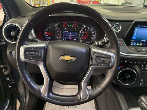 Used 2020 Chevrolet Blazer LT image 12