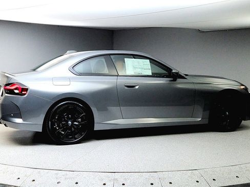 Used 2025 BMW 230i xDrive Coupe w/ M Sport Package image 7