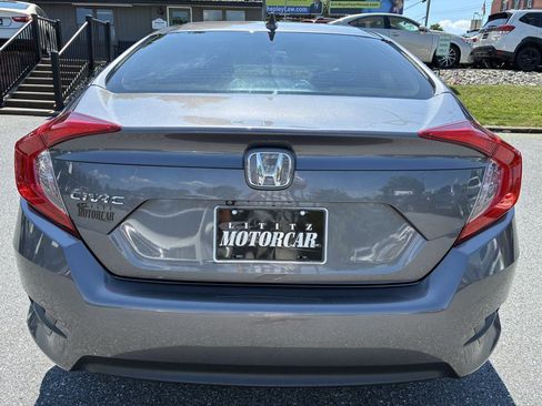 Used 2017 Honda Civic EX image 5