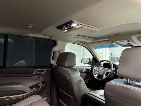 Used 2019 GMC Yukon XL Denali w/ Open Road Package AWD/4WD image 46
