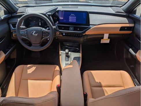 New 2026 Lexus UX 300h FWD image 19