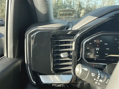 New 2026 GMC Sierra 3500 SLE w/ SLE Value Package image 10