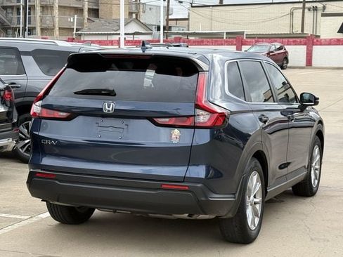 Used 2025 Honda CR-V EX image 4