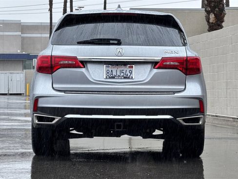 Certified 2018 Acura MDX FWD w/ Technology Package image 9