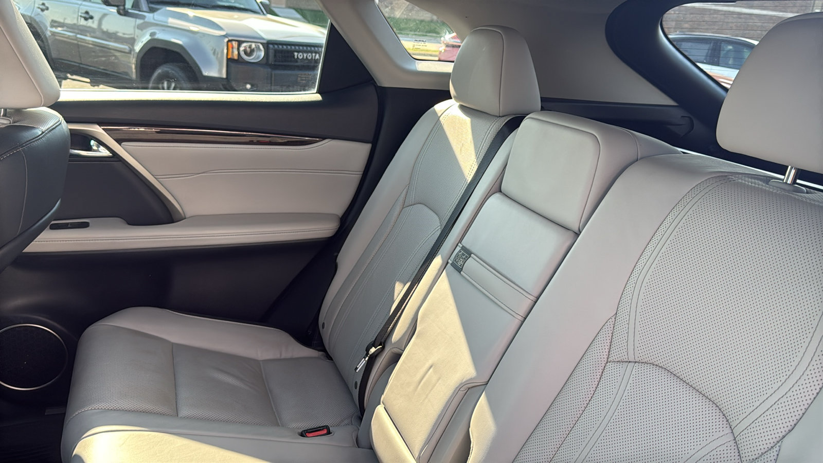 Used 2019 Lexus RX 350 AWD w/ Navigation Package image 21