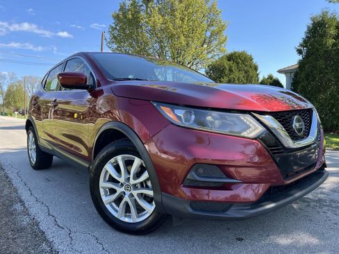 Used 2021 Nissan Rogue Sport S FWD image 1