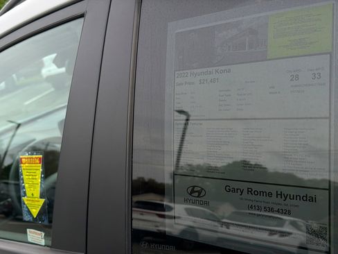 Certified 2022 Hyundai Kona SEL AWD/4WD image 28
