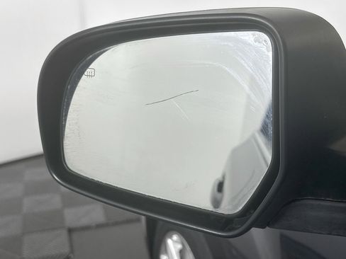 Used 2014 Subaru Legacy 2.5i Limited image 16