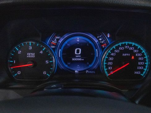 Used 2018 GMC Yukon Denali AWD/4WD image 15