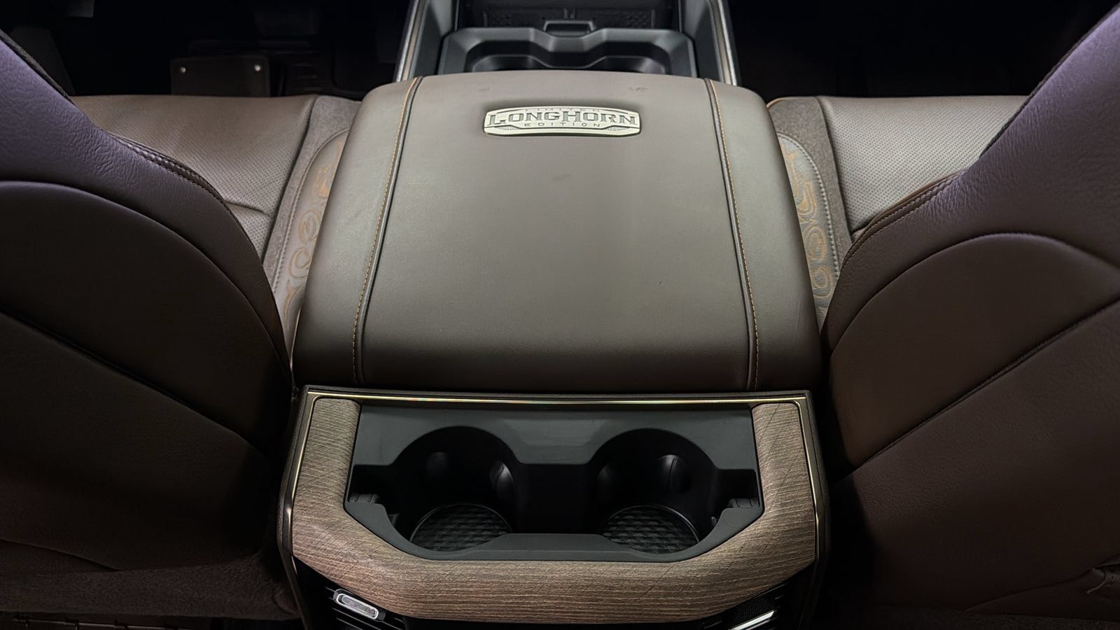 Used 2025 RAM 2500 Limited AWD/4WD image 39