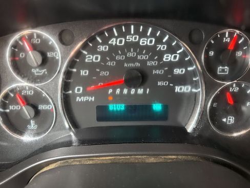 Used 2024 Chevrolet Express 3500 LS image 18