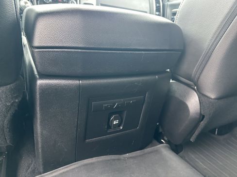 Used 2015 RAM 1500 Sport w/ Remote Start & Security Group image 25