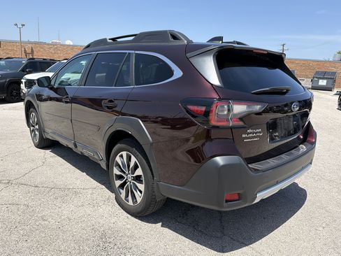 Used 2024 Subaru Outback Limited AWD/4WD image 5