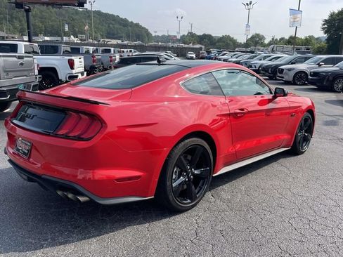 Used 2022 Ford Mustang GT Premium w/ Black Accent Package RWD image 4