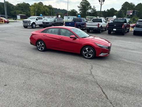 Used 2023 Hyundai Elantra Limited FWD image 54