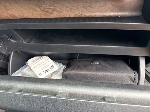 Used 2018 Ford F150 Limited w/ Trailer Tow Package image 38