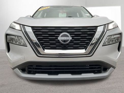 Certified 2023 Nissan Rogue SV image 35