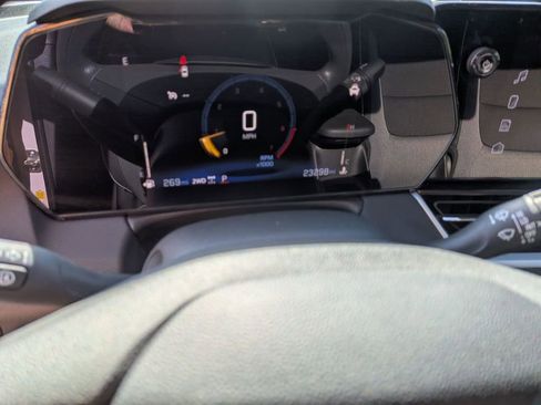 Used 2025 Chevrolet TrailBlazer LT image 15