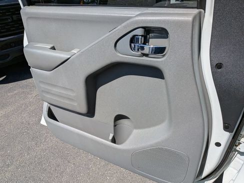 Used 2020 Nissan Frontier SV w/ Midnight Edition Floor Mats AWD/4WD image 20
