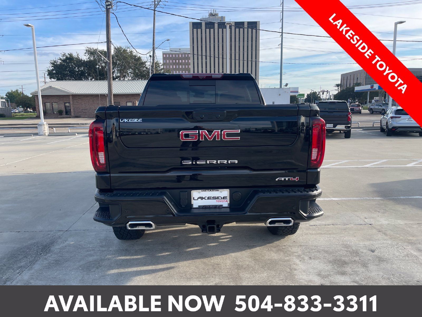 Used 2026 GMC Sierra 1500 AT4 w/ Technology Package AWD/4WD image 4