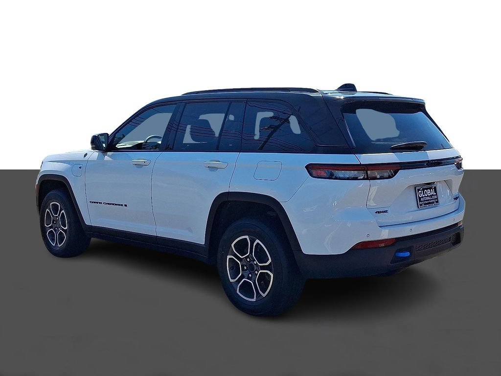 Used 2023 Jeep Grand Cherokee Trailhawk AWD/4WD image 5