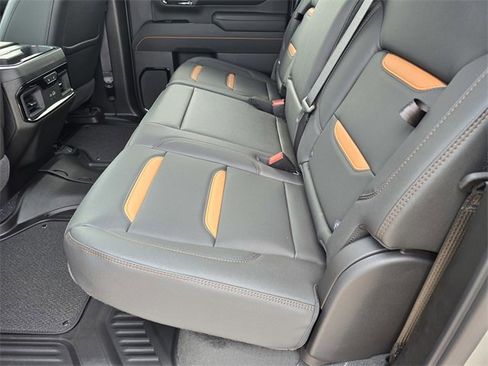 New 2026 GMC Sierra 2500 AT4 w/ AT4 Premium Plus Package image 9