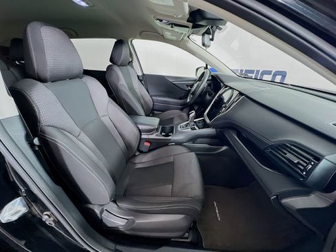 Used 2023 Subaru Outback Premium AWD/4WD image 28