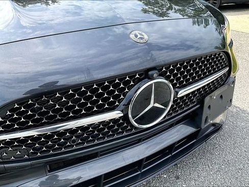 Certified 2023 Mercedes-Benz C 300 4MATIC Sedan image 27