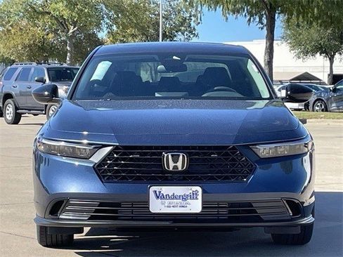 New 2025 Honda Accord SE image 6