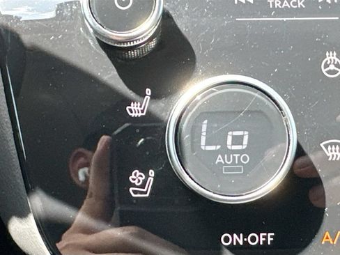 Used 2023 INFINITI QX60 Luxe w/ Cargo Package FWD image 25