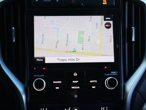 Used 2019 Subaru Ascent Limited w/ Popular Package #2A image 3