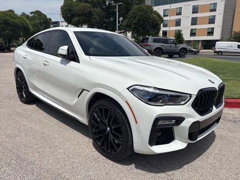 Used 2021 BMW X6 M50i w/ Executive Package AWD/4WD image 7