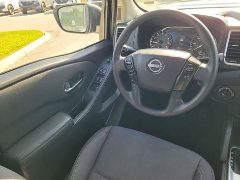Certified 2023 Nissan Frontier SV AWD/4WD image 20