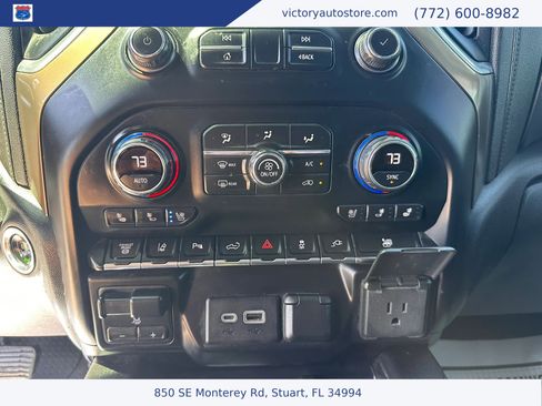 Used 2020 Chevrolet Silverado 3500 High Country w/ Technology Package AWD/4WD image 27