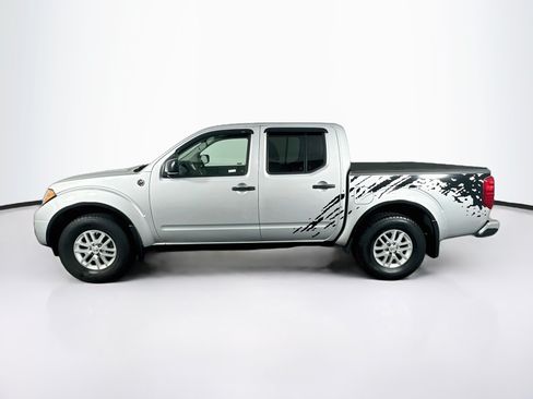 Used 2019 Nissan Frontier SV RWD image 4