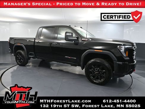 Used 2025 GMC Sierra 3500 AT4 AWD/4WD image 1