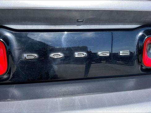 Certified 2016 Dodge Challenger SXT image 24