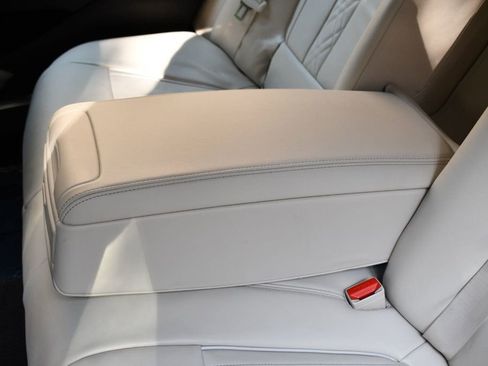 Used 2022 BMW 750i xDrive 750i xDrive w/ M Sport Package image 54