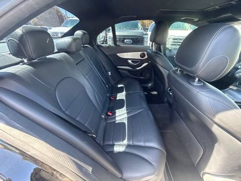 Used 2019 Mercedes-Benz C 300 Sedan image 9