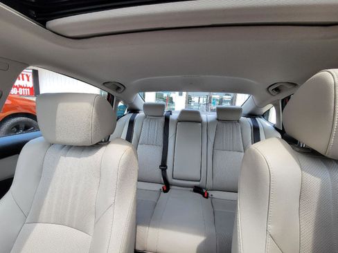 Used 2019 Honda Accord EX-L image 31