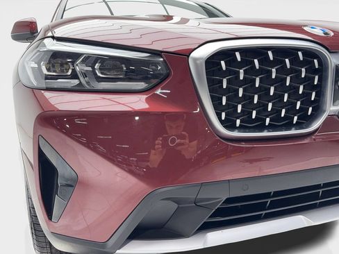 Used 2022 BMW X4 xDrive30i w/ Premium Package AWD/4WD image 4