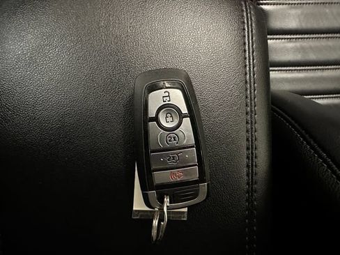 Used 2024 Ford Edge SEL w/ Convenience Package AWD/4WD image 15