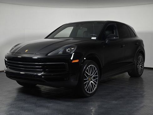 Used 2021 Porsche Cayenne AWD/4WD image 1